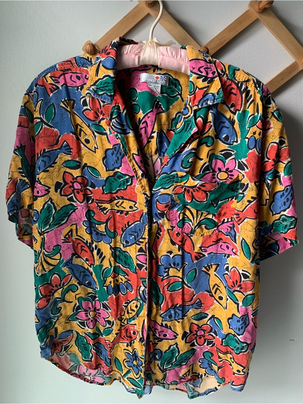 French Navy size large Multicolor Floral & Fish Print Casual Shirt